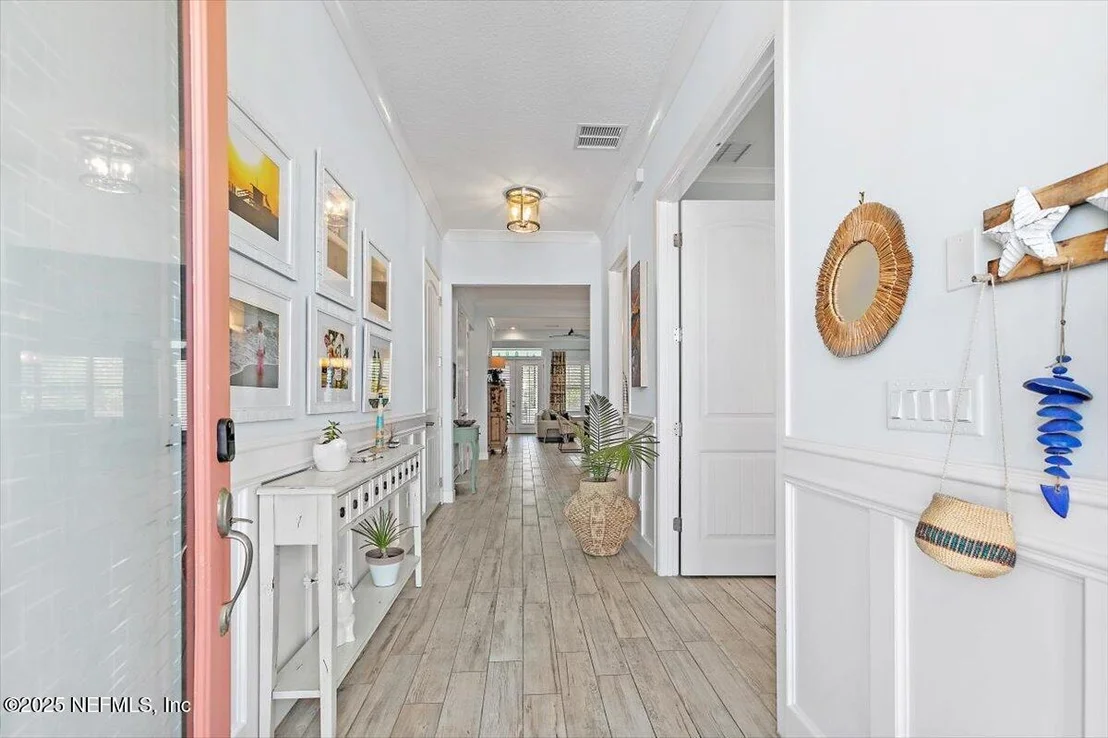 Photo of 175 OCEANVIEW Drive