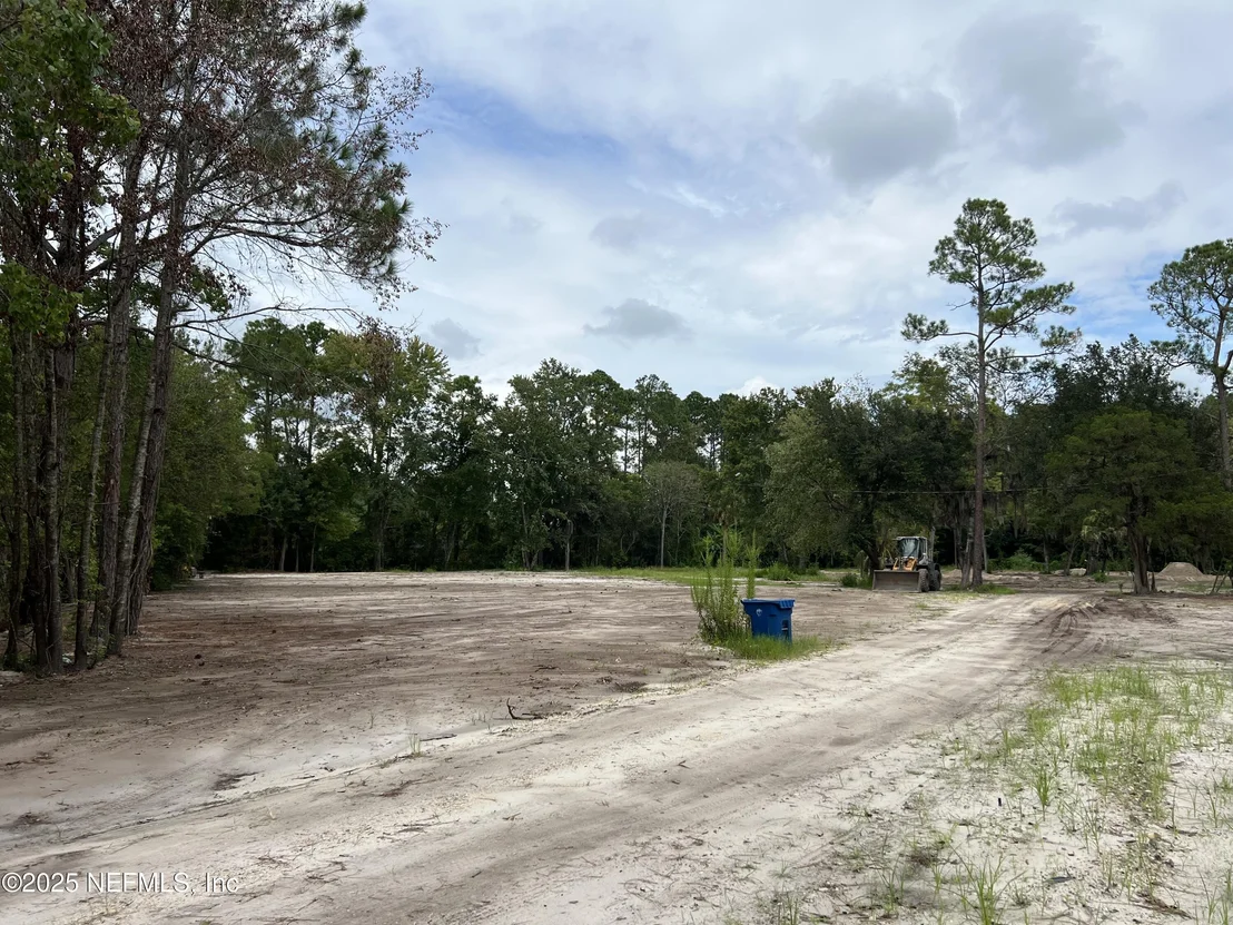 Photo of 921 COLE Road