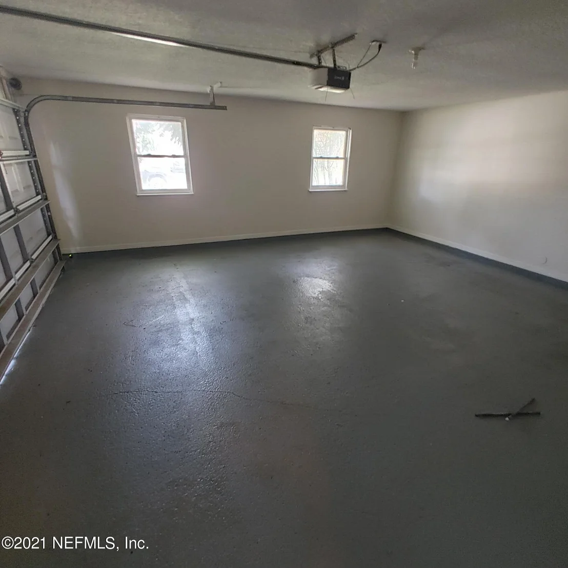 Photo of 10945 READING Road