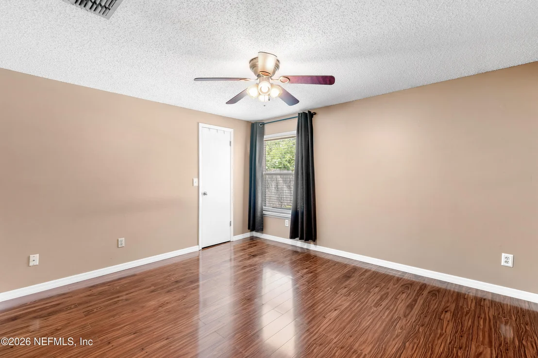 Photo of 7260 EAGLES PERCH Drive