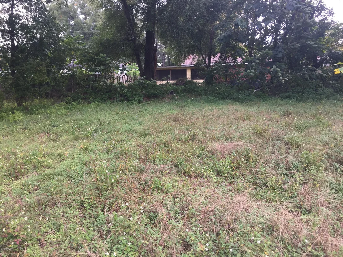 Photo of 1825 LAYTON Road