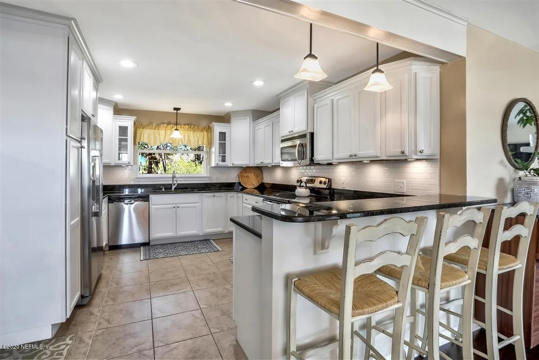 Photo of 348 BROWARD Road