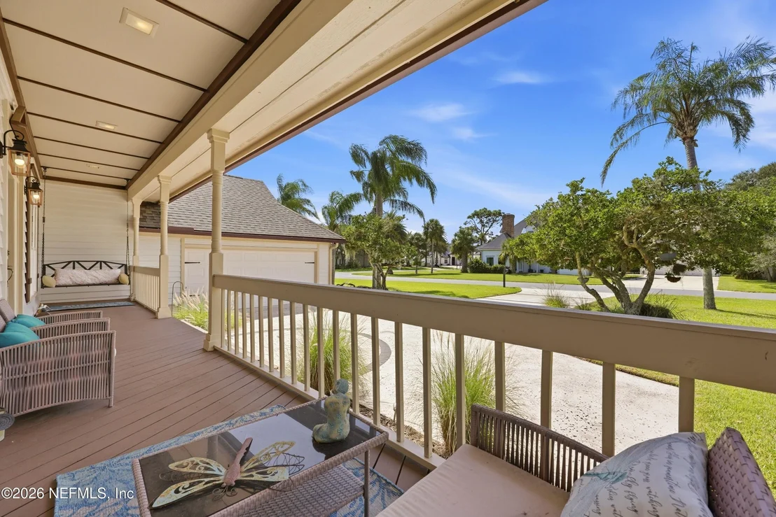 Photo of 500 TURNBERRY Lane
