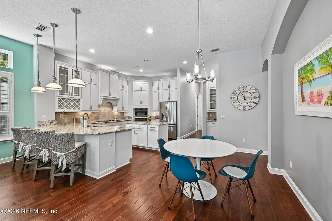 Photo of 136 DUNDEE Place