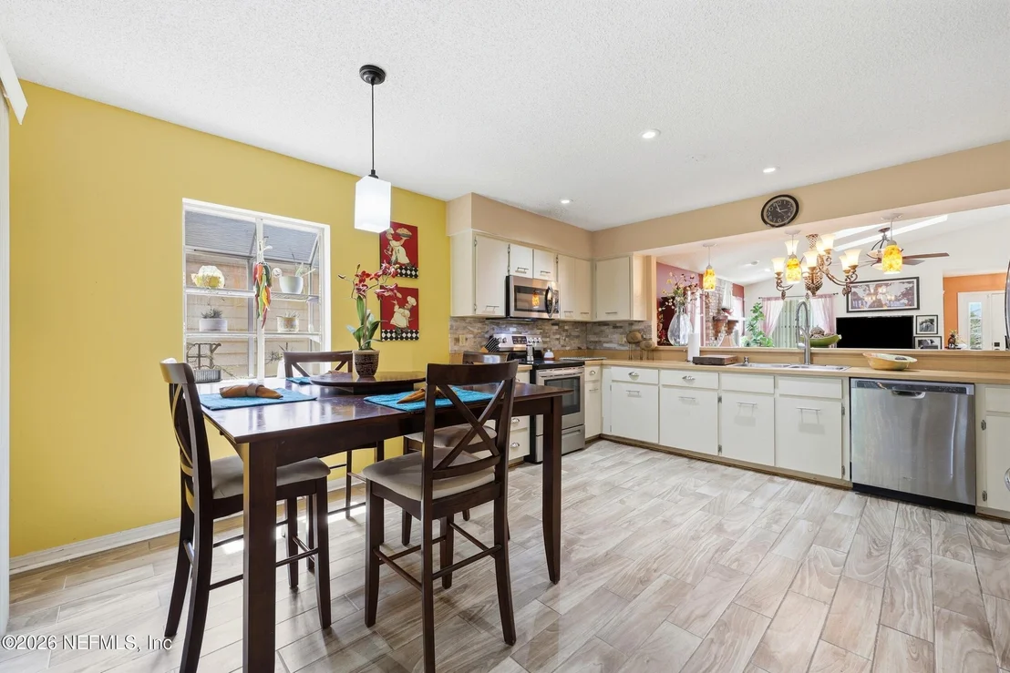Photo of 5440 SPRING BROOK Road