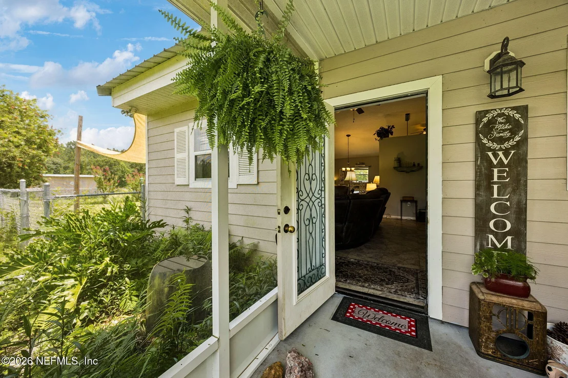 Photo of 45144 MUSSLEWHITE Road