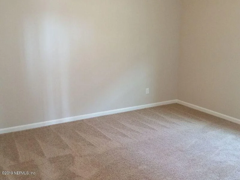 Photo of 466 WILLOWLAKE Drive