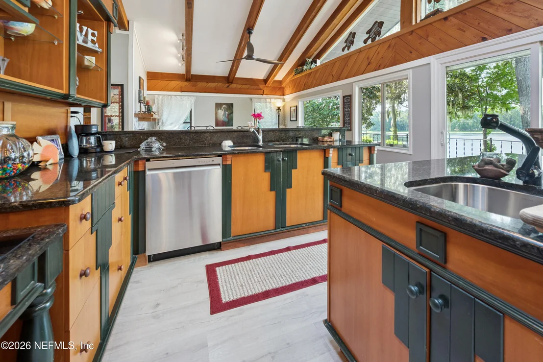 Photo of 8166 ALDERMAN Road