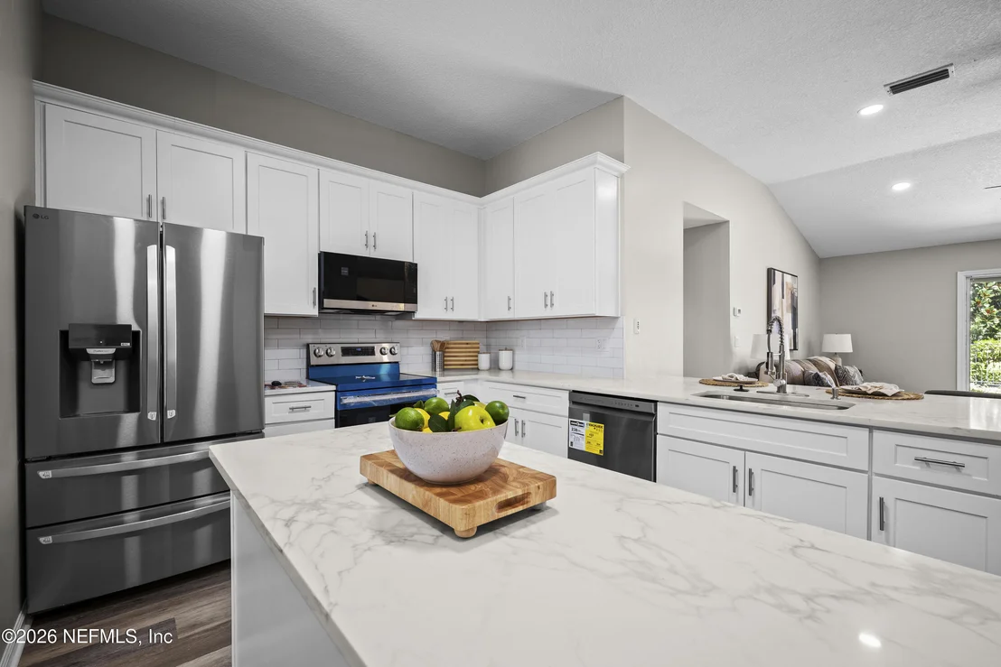 Photo of 4048 EDGELAND Trail