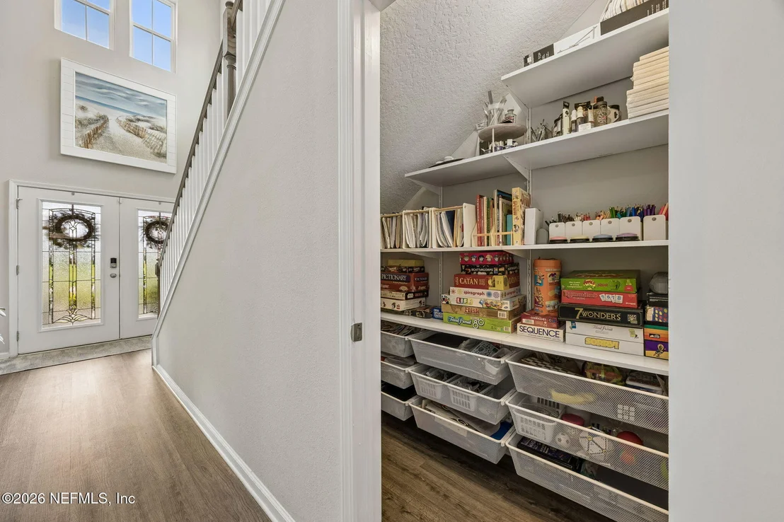 Photo of 317 HOLLY FOREST Drive