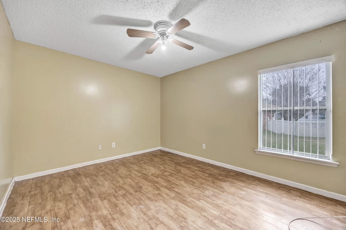 Photo of 4565 MAINMAST Lane