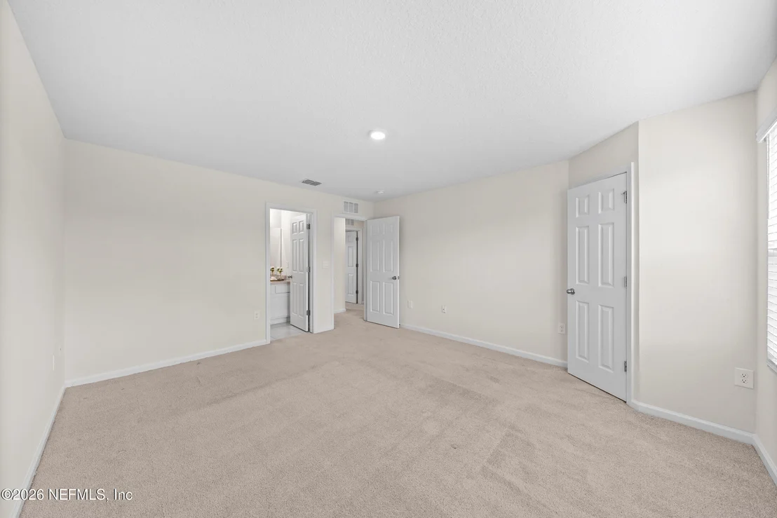 Photo of 41 TEMPLE Drive