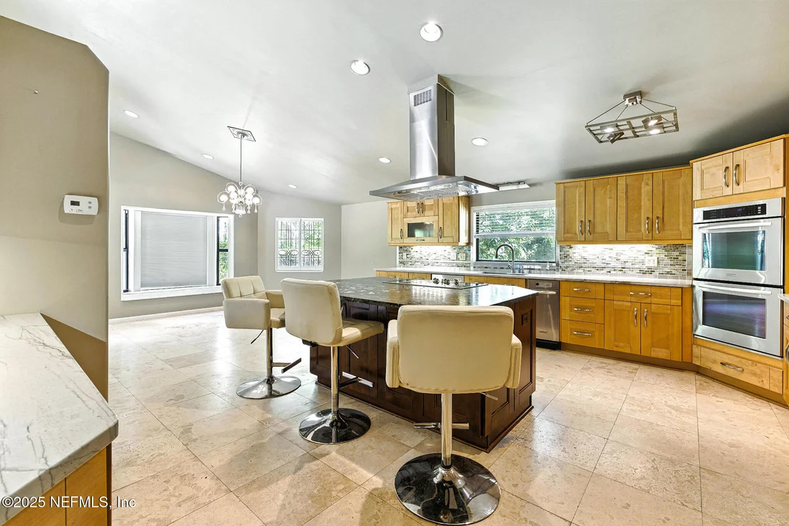 Photo of 12775 MANDARIN Road