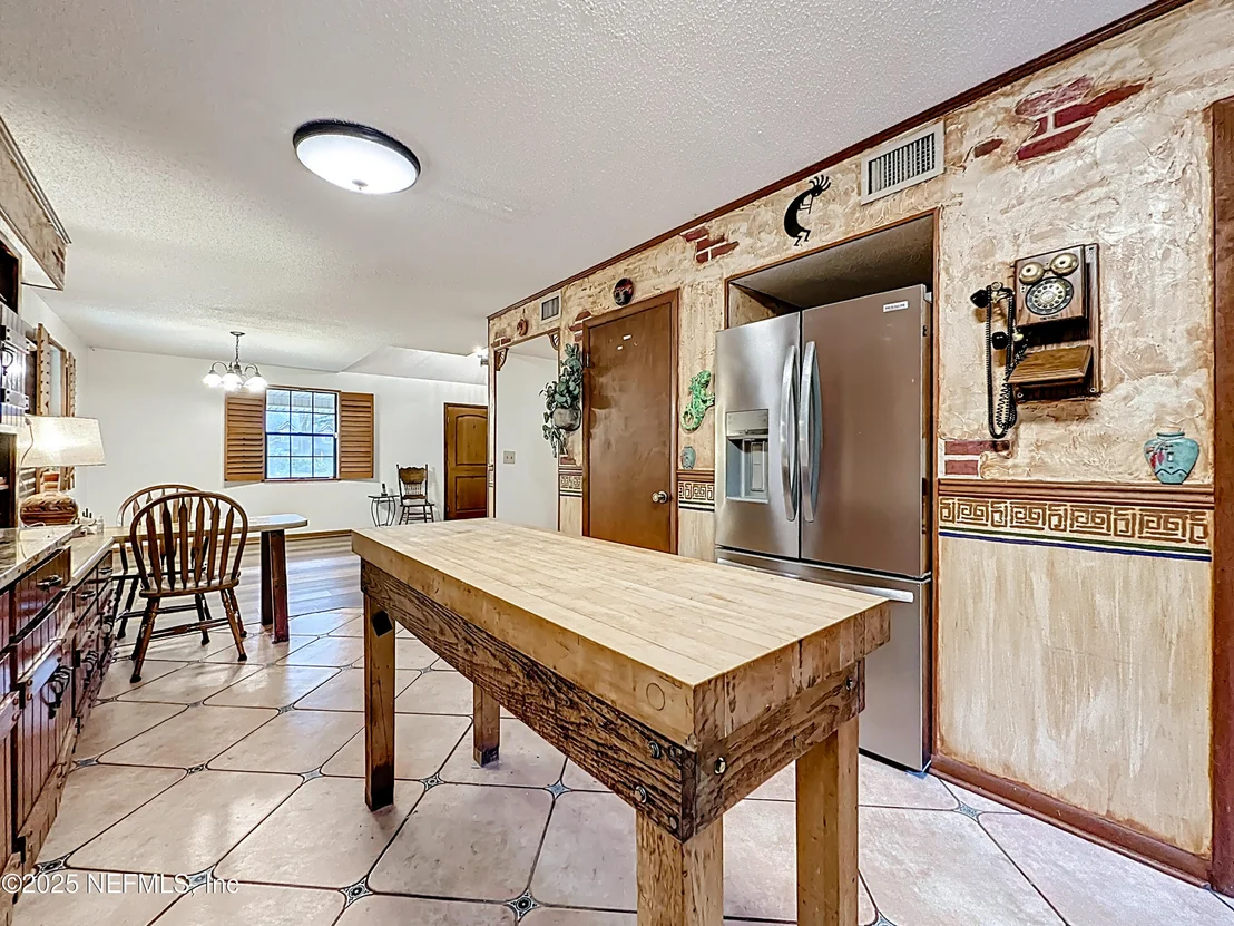 Photo of 35061 KAREN Road