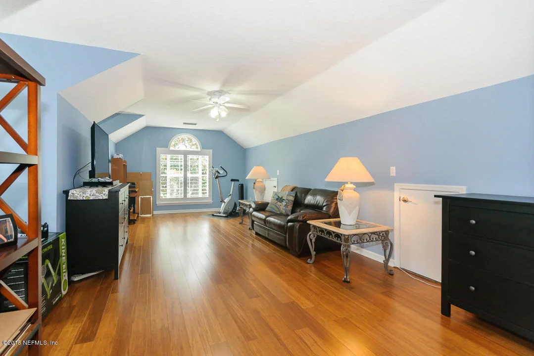 Photo of 7828 RITTENHOUSE Lane