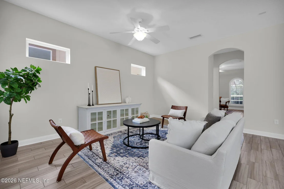 Photo of 37 RINALDO Way