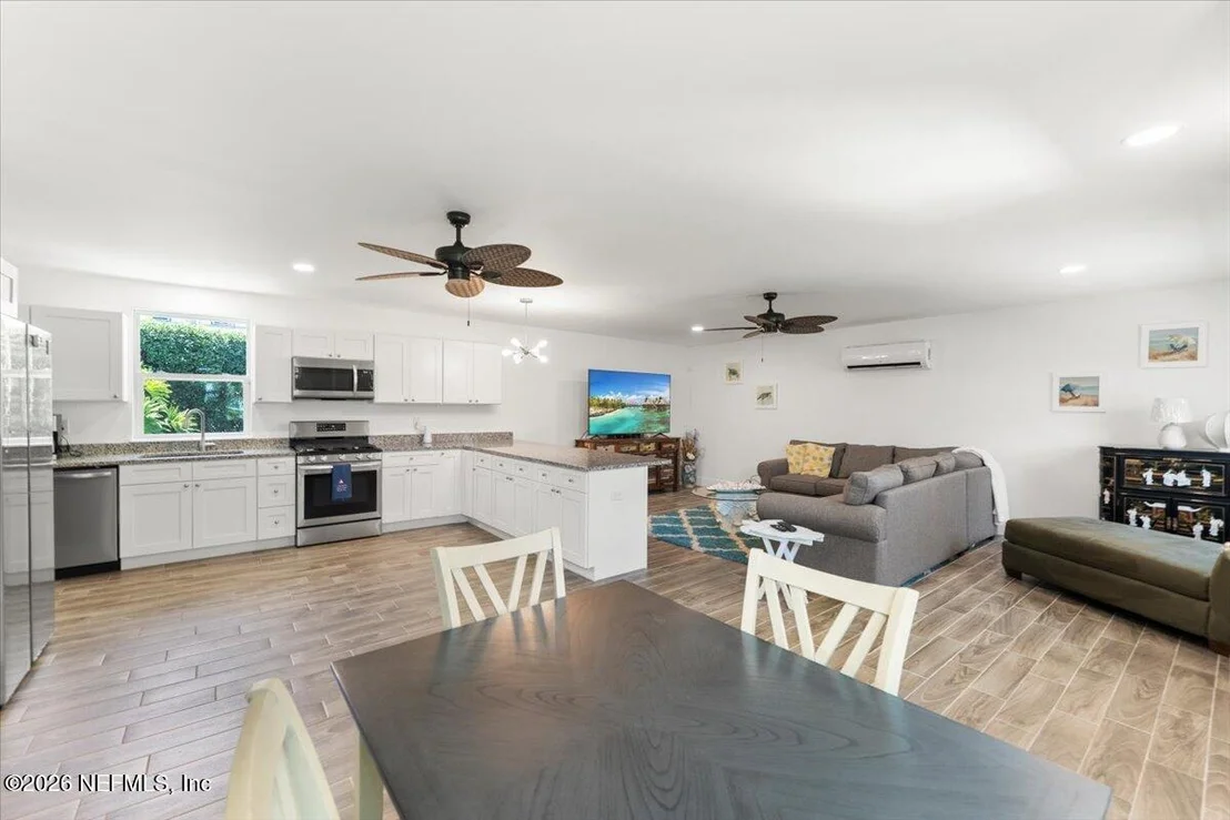 Photo of 9839 HECKSCHER Drive