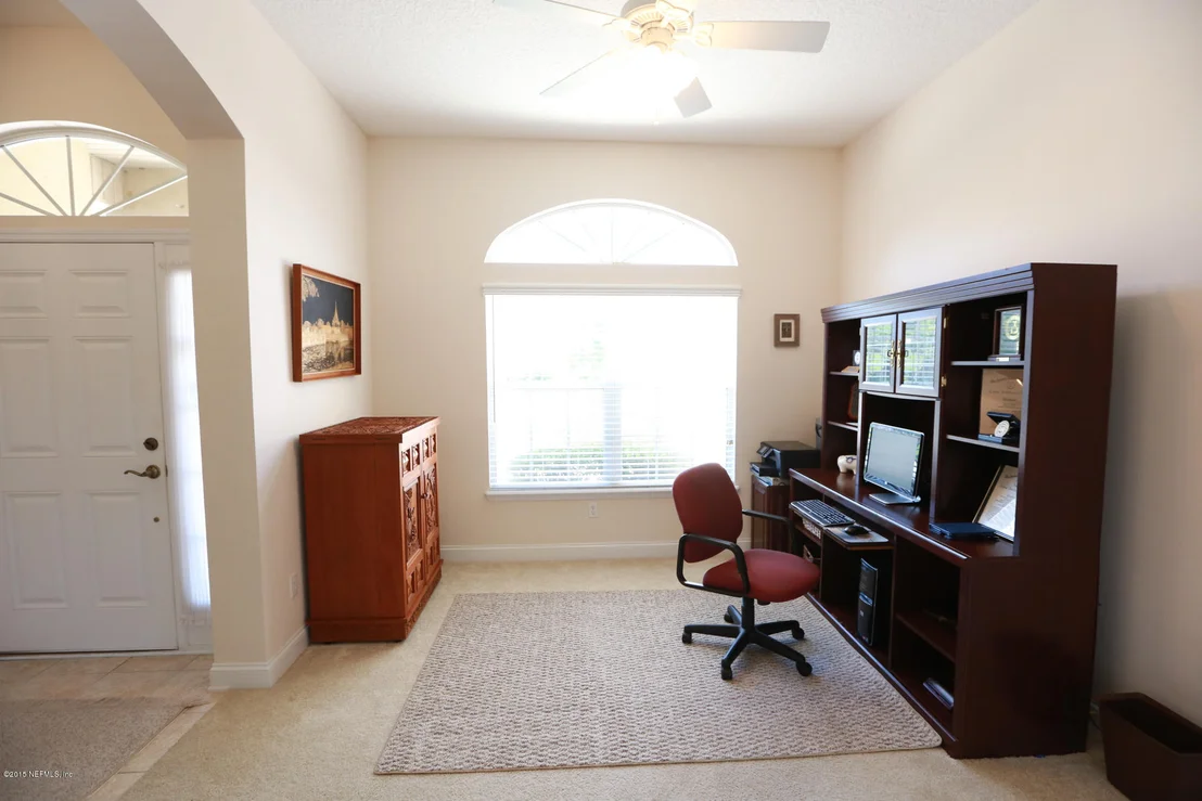 Photo of 1152 SANDLAKE Road