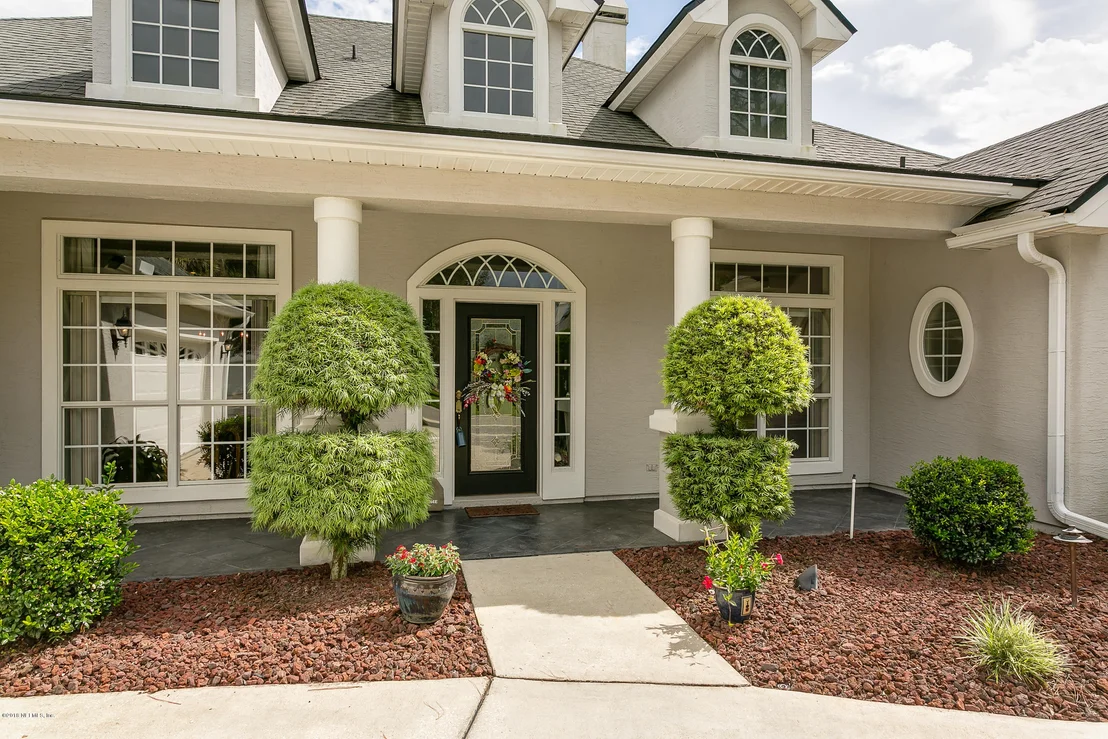 Photo of 1925 LYNDHURST Drive