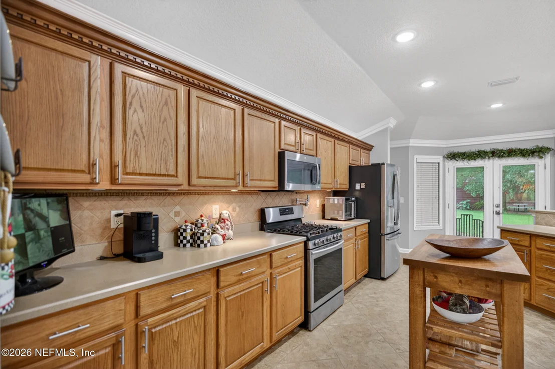 Photo of 4237 RAINTREE Drive