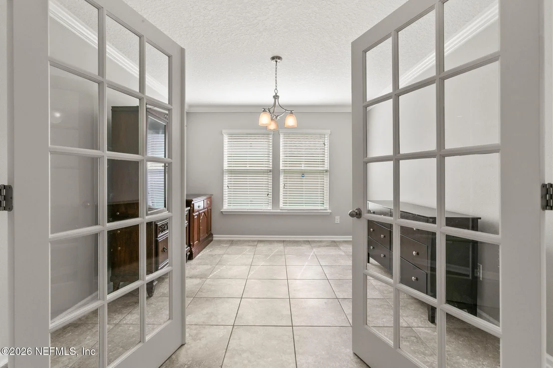 Photo of 84 MIDWAY PARK Drive