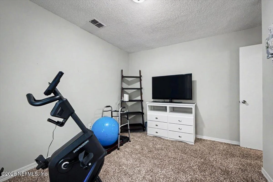 Photo of 1102 MEADOW Drive