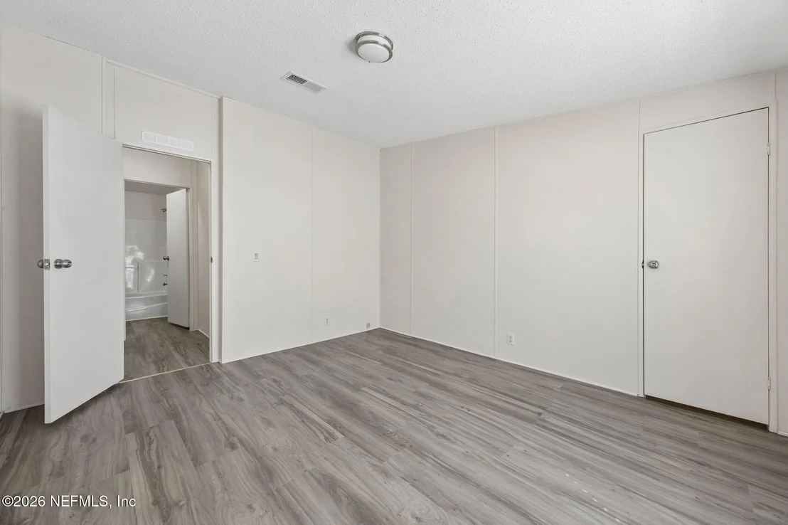 Photo of 11902 FAYE Road