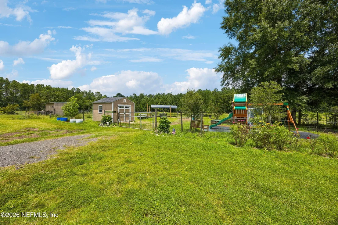 Photo of 45144 MUSSLEWHITE Road