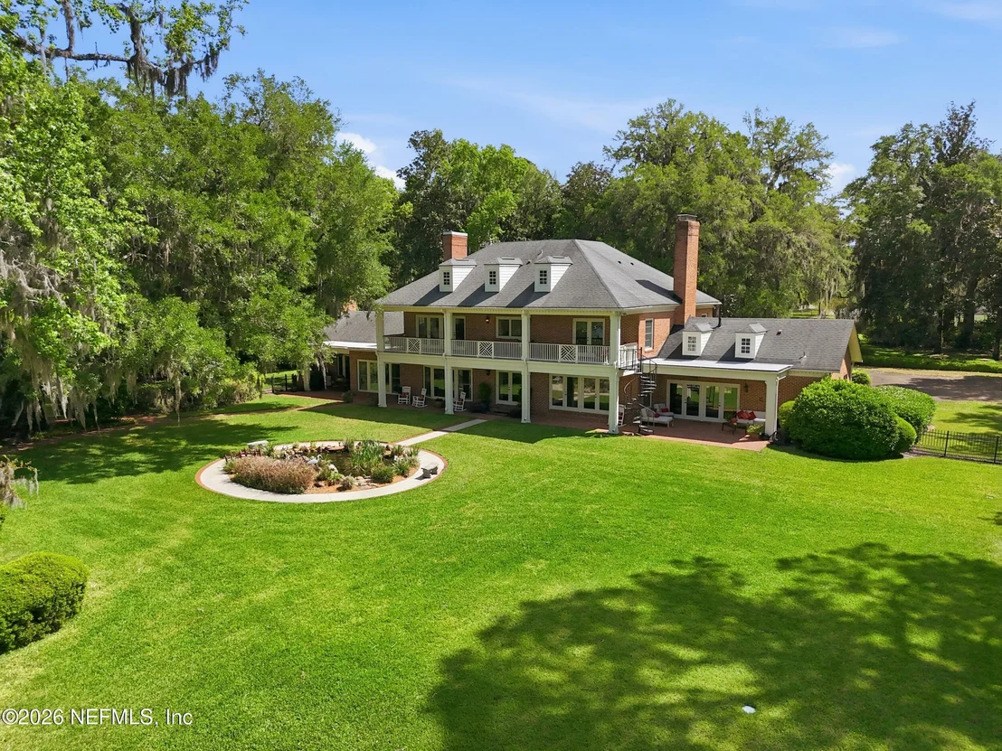 Photo of 13200 MANDARIN Road