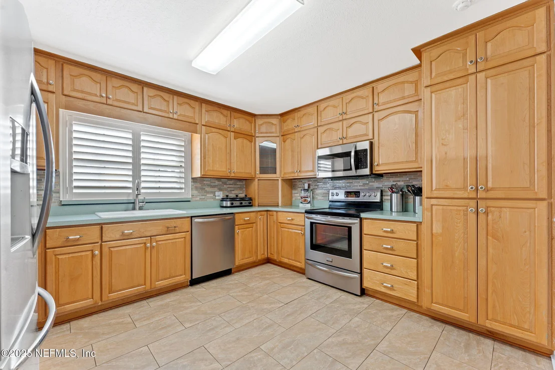 Photo of 8871 MANSON Circle