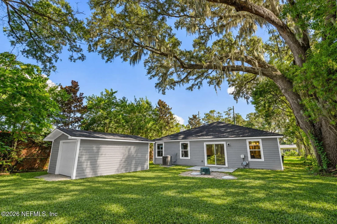 Photo of 1634 VALENCIA Drive