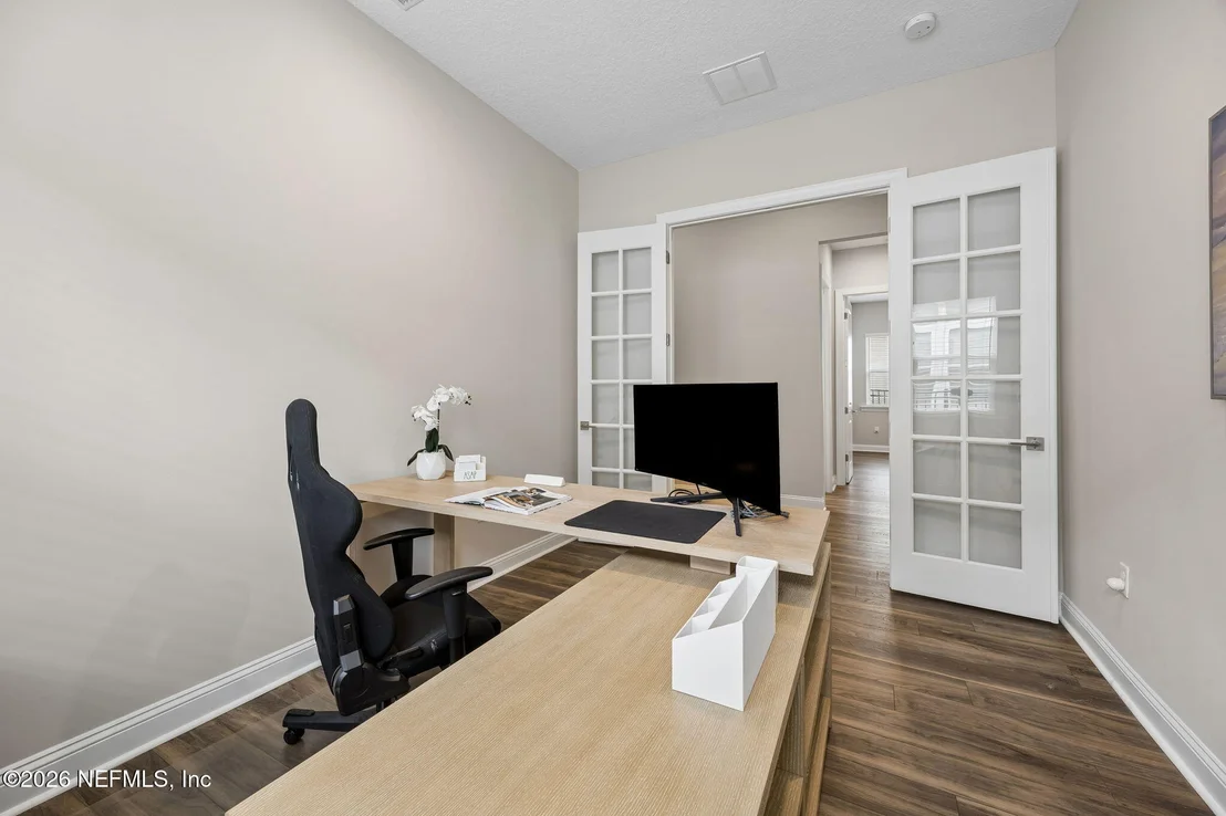 Photo of 9837 FILAMENT Boulevard