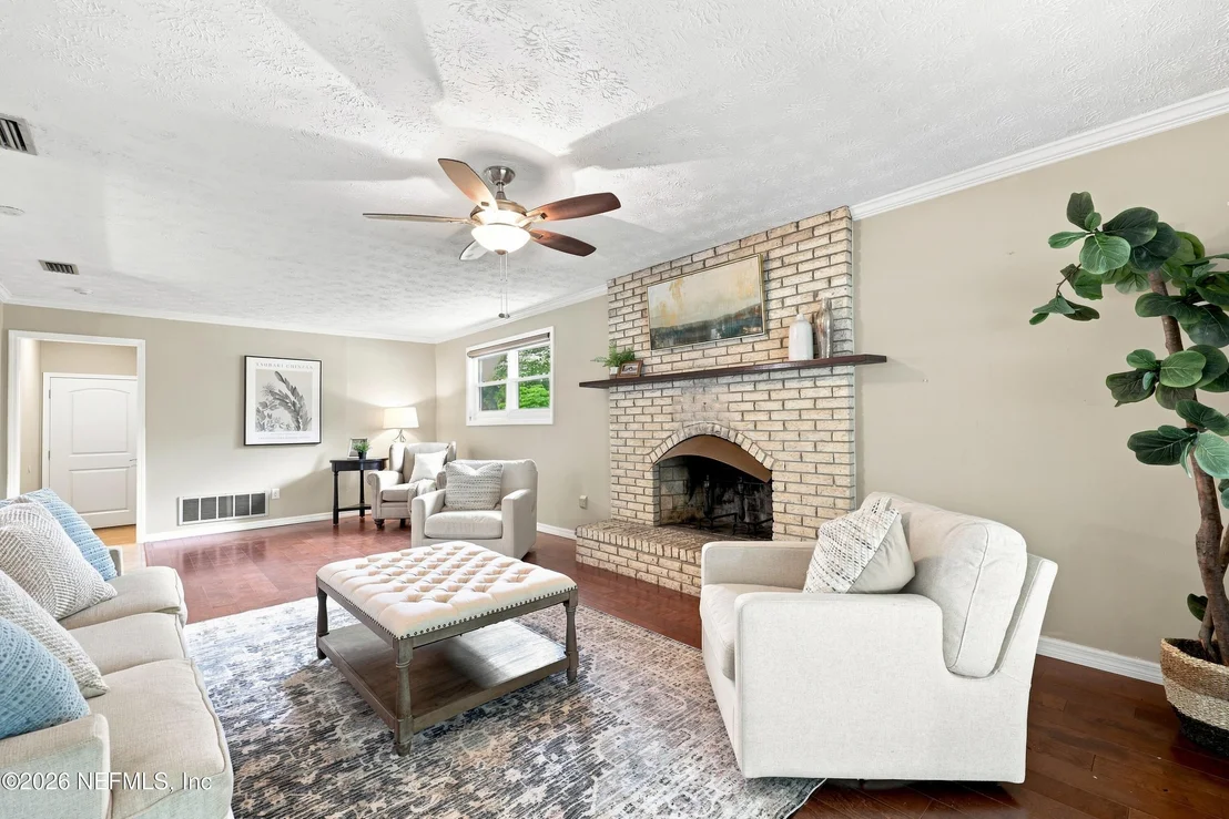 Photo of 6151 GRAYLING Drive