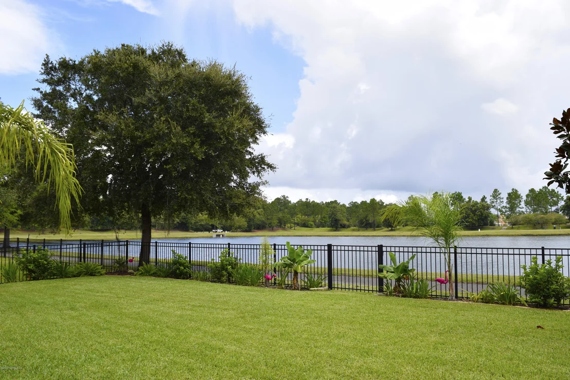 Photo of 325 PALAZZO Circle