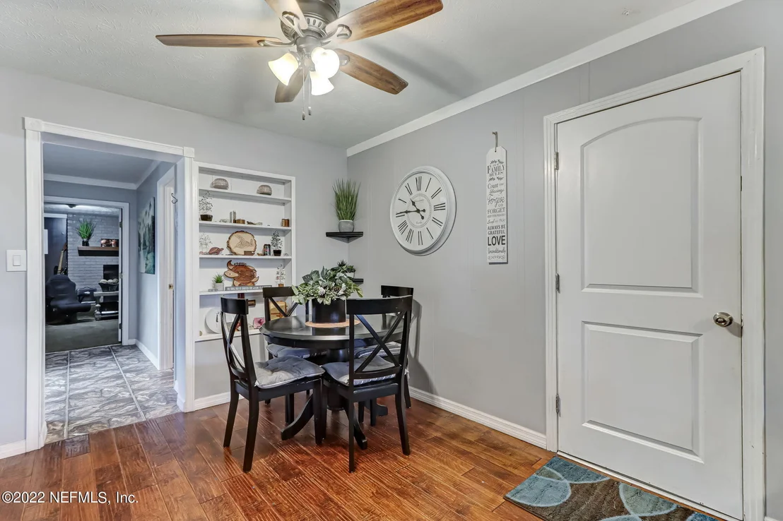 Photo of 10515 JOLYNN Road