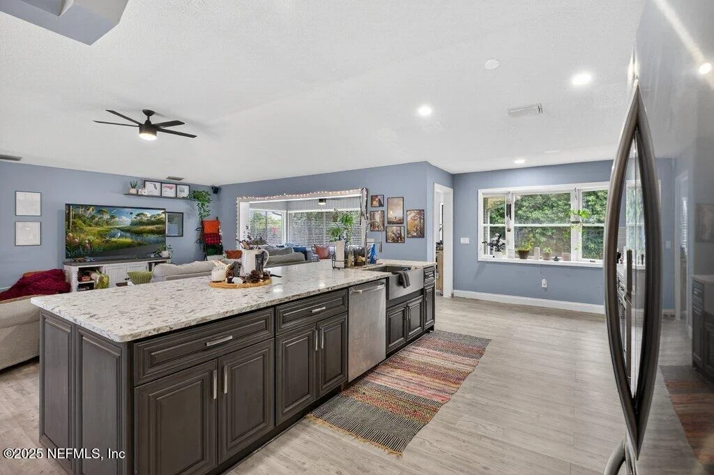 Photo of 7 WINTERBERRY Place