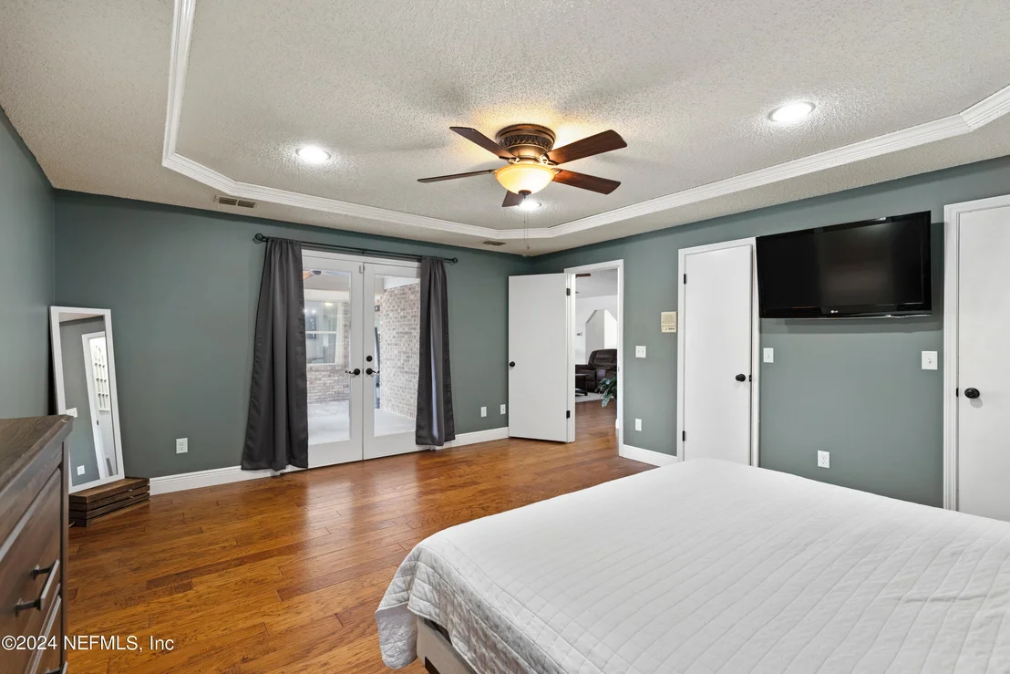 Photo of 10017 PLANK Lane
