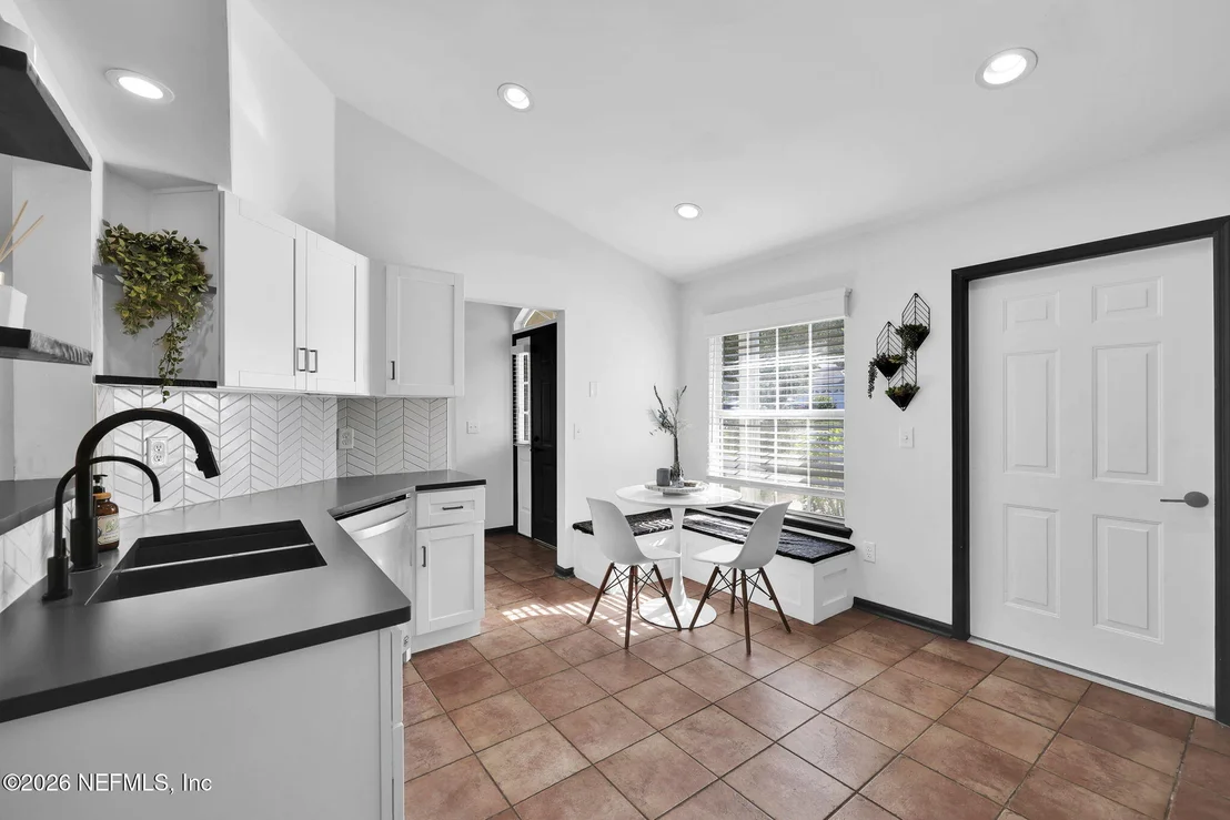 Photo of 1180 WINDY WILLOWS Drive