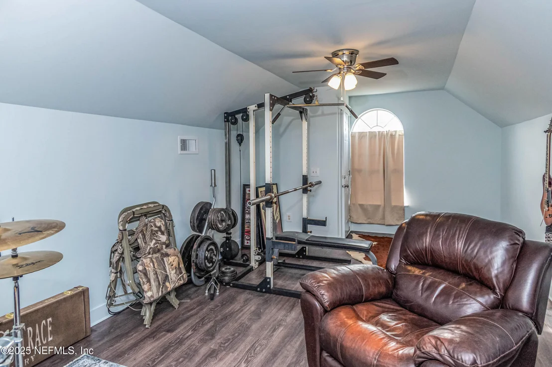 Photo of 8219 MUD LAKE Road