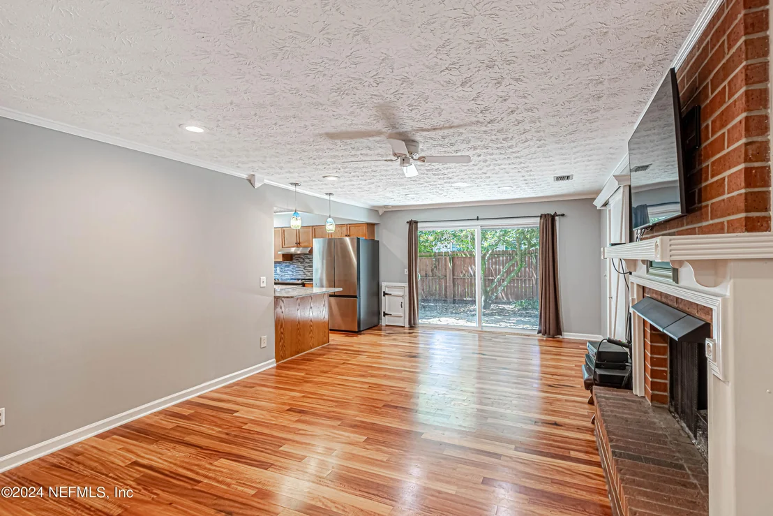 Photo of 2901 PACES FERRY Road S