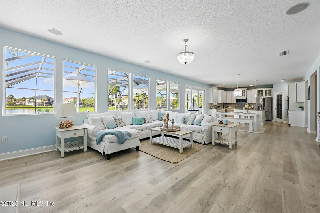 Photo of 1913 AMALFI Court
