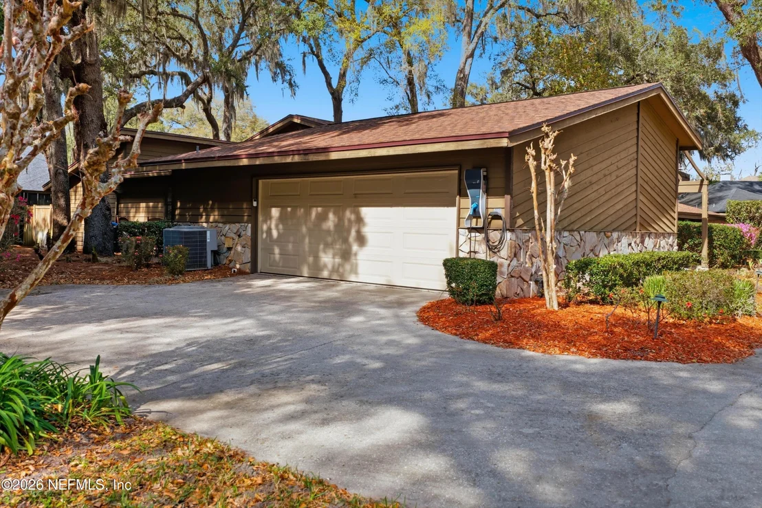 Photo of 1035 ANCHOR Road