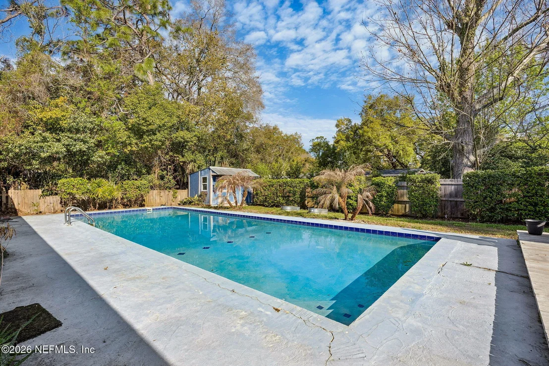 Photo of 3647 CORONADO Road