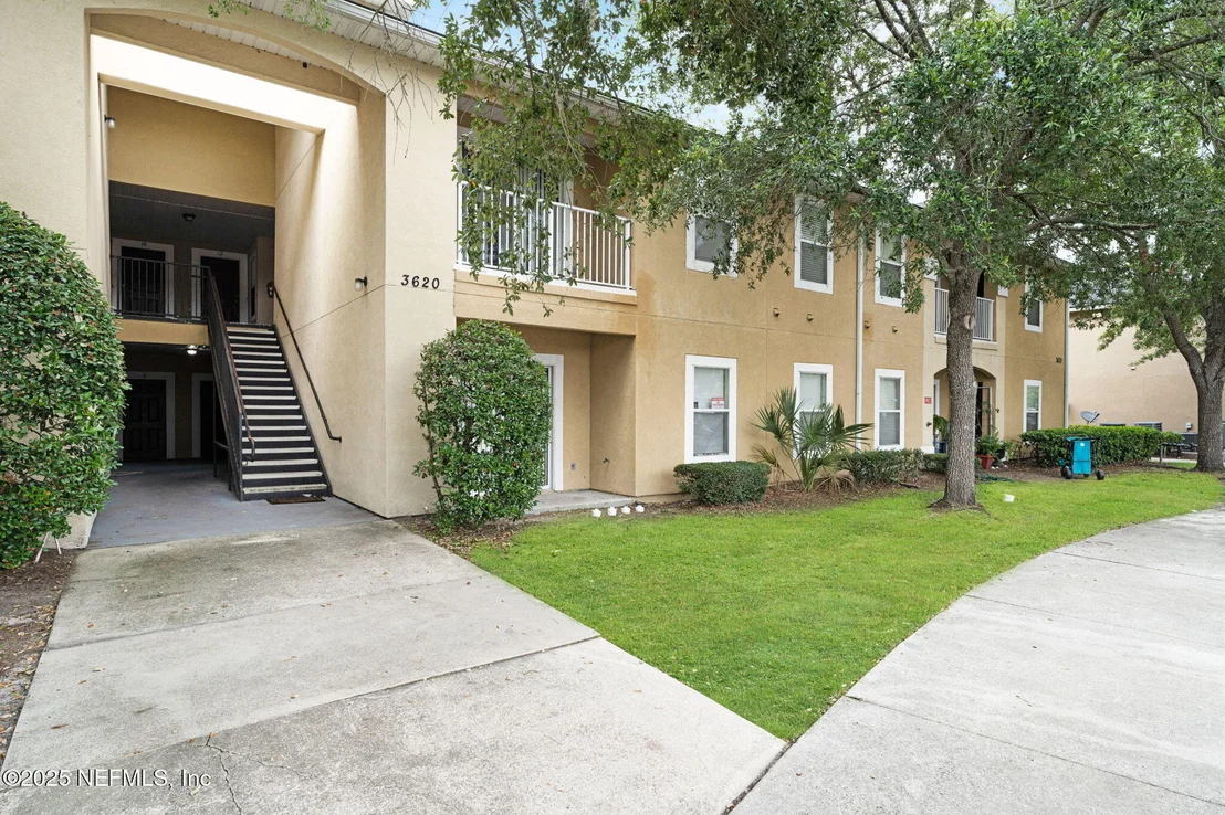 Photo of Unit 3 at 3620 KIRKPATRICK Circle