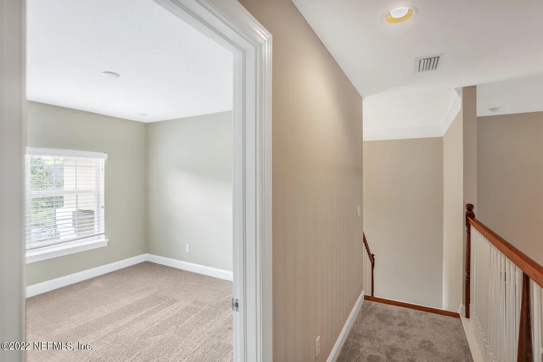 Photo of 275 STONEWELL Drive