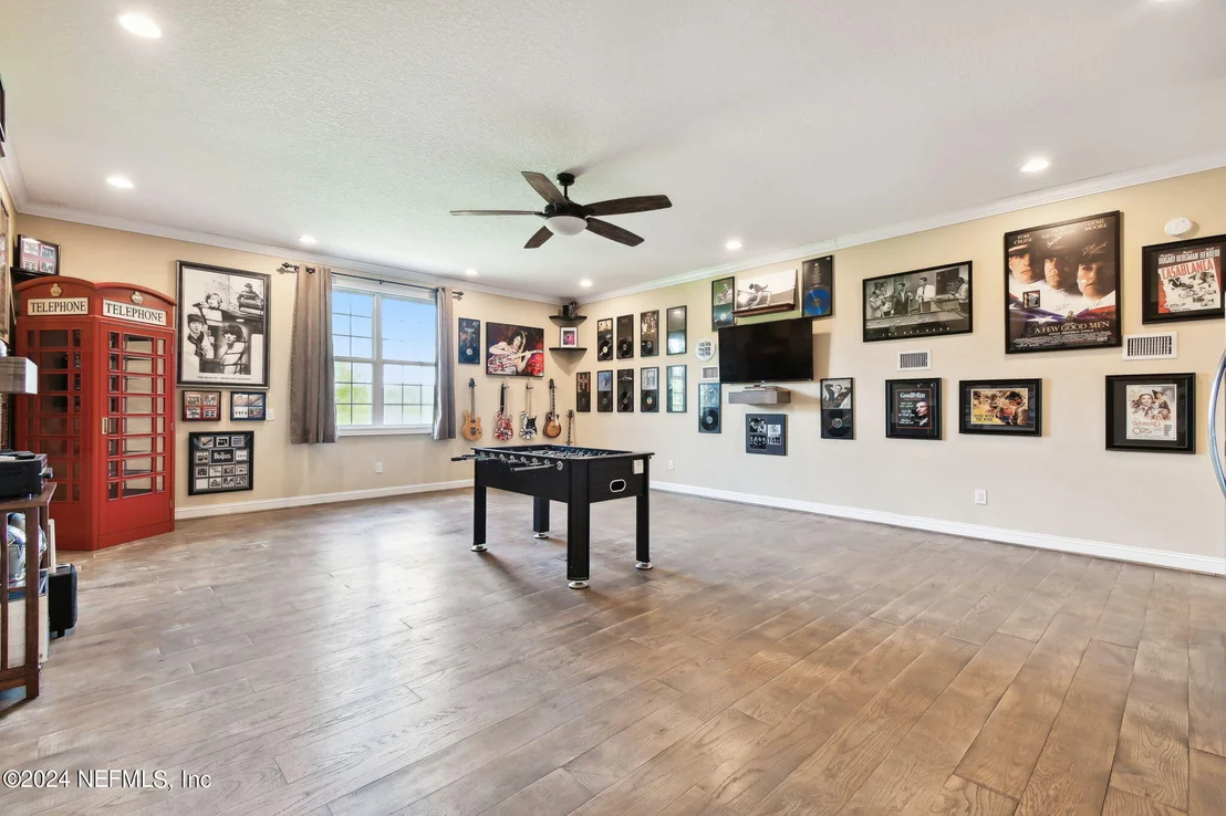 Photo of 274 DEERFIELD GLEN Drive