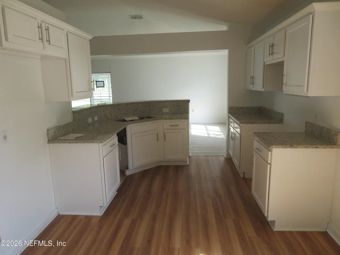 Photo of 495 ISLAMORADA Drive S