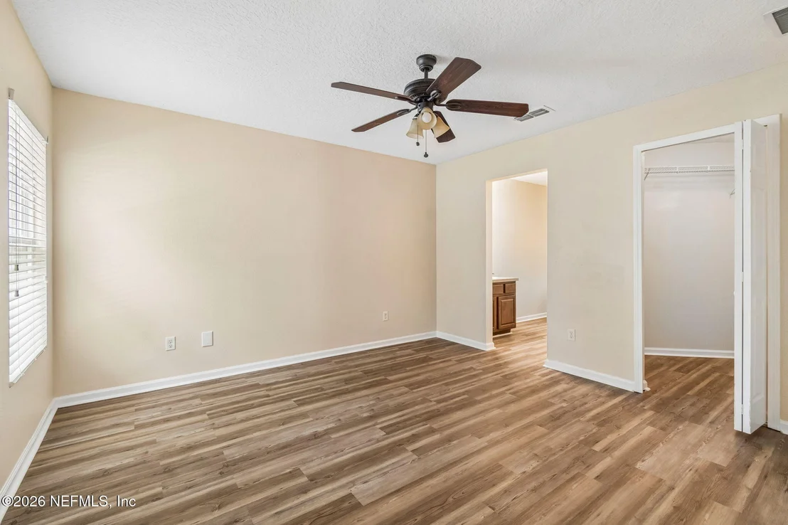 Photo of 73 S TWIN MAPLE Road