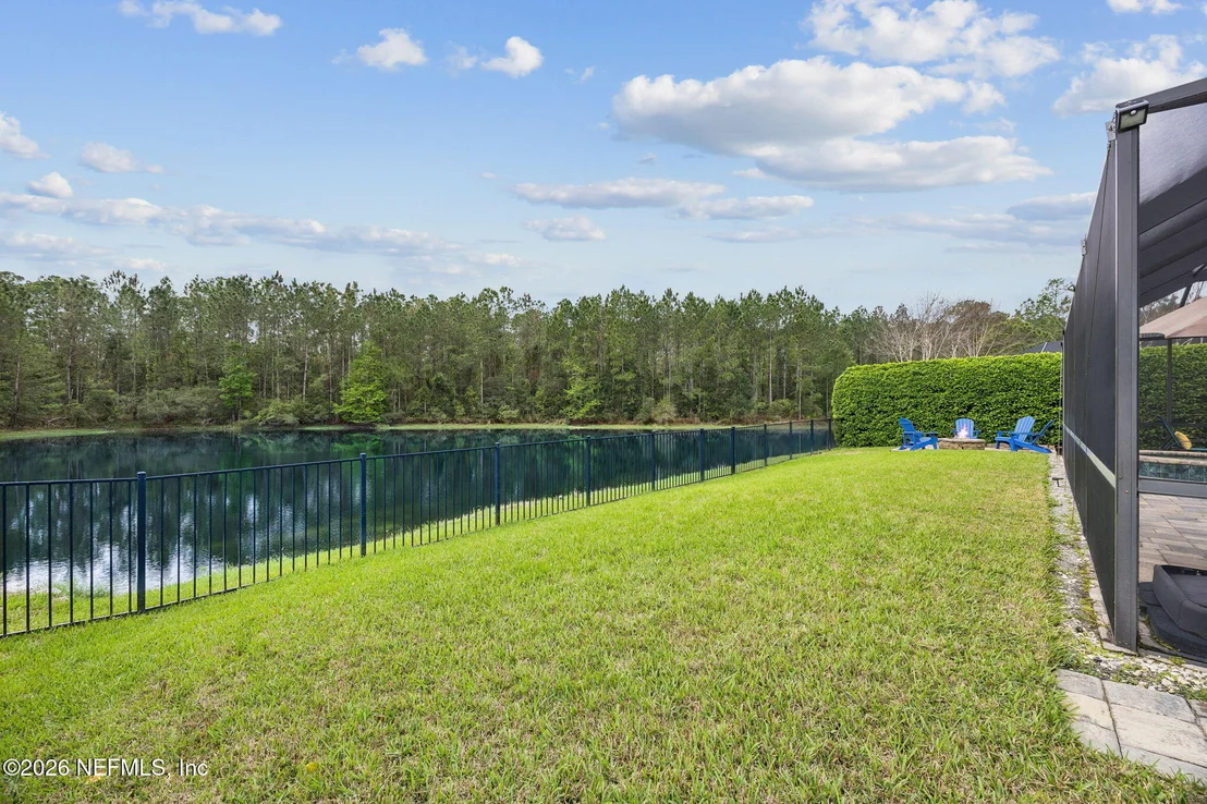 Photo of 1884 CROSS POINTE Way