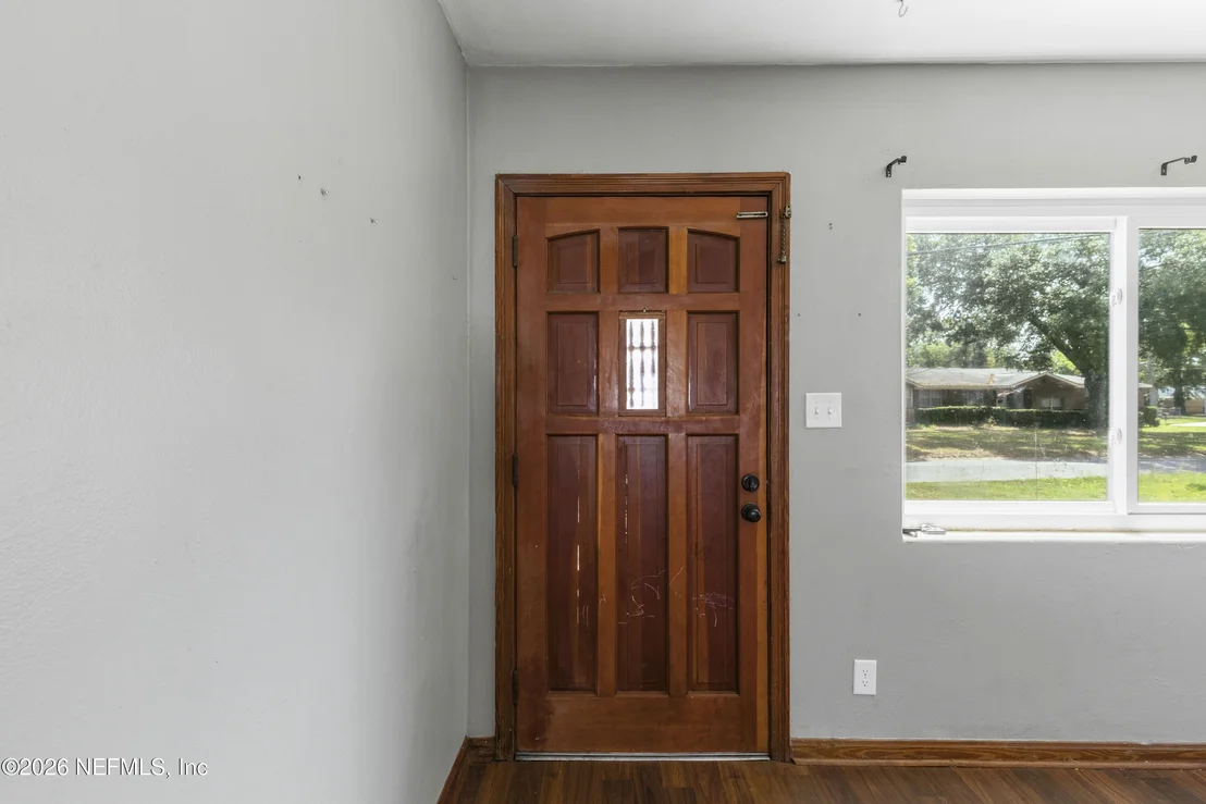 Photo of 4122 RENDALE Drive N
